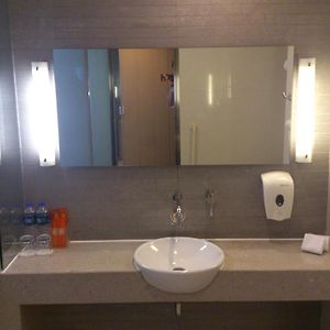 Standard Zimmer mit zwei Einzelbetten